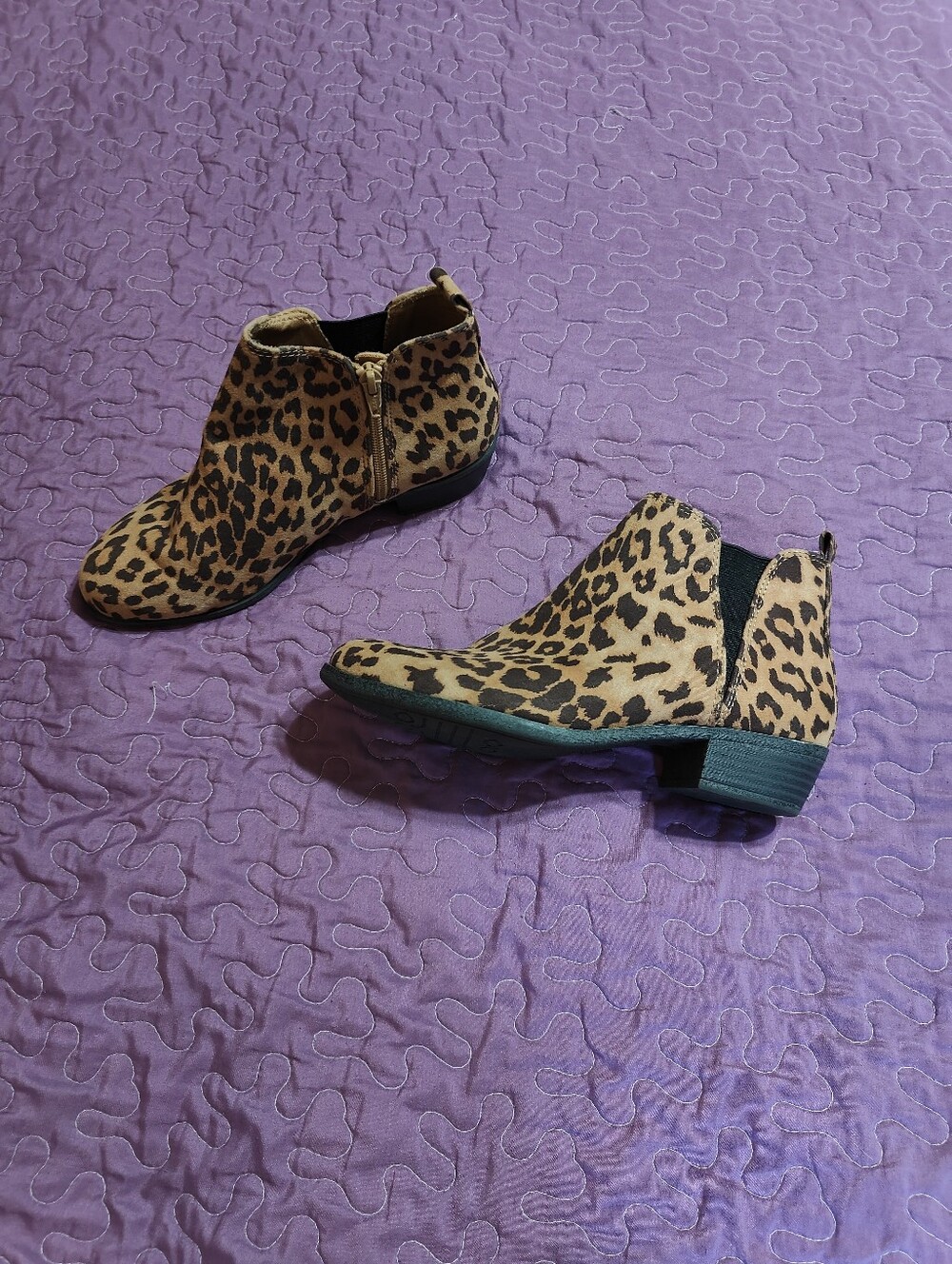 SO Memory Foam Animal Print Boots Women's Size 8 - Picture 3 of 5